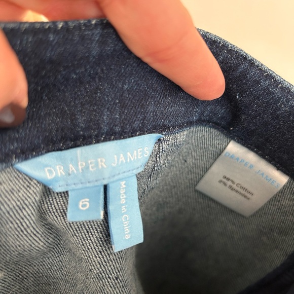 Draper James Scalloped Hem Blue Denim Mini Skirt Sz 6. New. Gold Zipper - Picture 9 of 9